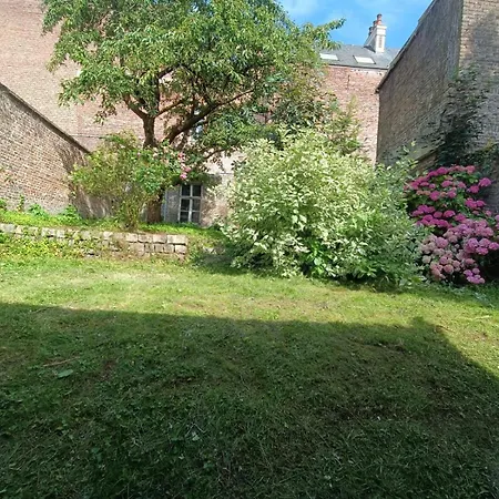 Villa 3 Chbres, 3 Sdb, Jardin, Calme, Centre