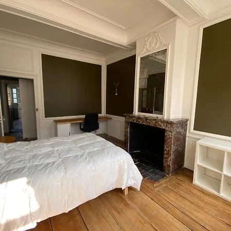 Villa 3 Chbres, 3 Sdb, Jardin, Calme, Centre *